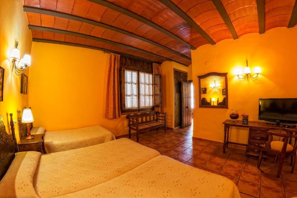 Hotel Bodega La Venta Casas De Los Pinos Oda fotoğraf